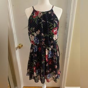 Gorgeous Woman’s Floral Print Dress Size XL